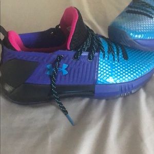 🆕️ Under Armour Unleash Chaos curry shoes